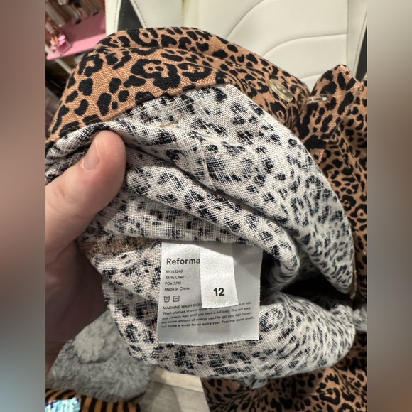 REFORMATION Jackie cropped belted leopard-print linen wide-leg pants Size 12 - Picture 6 of 6